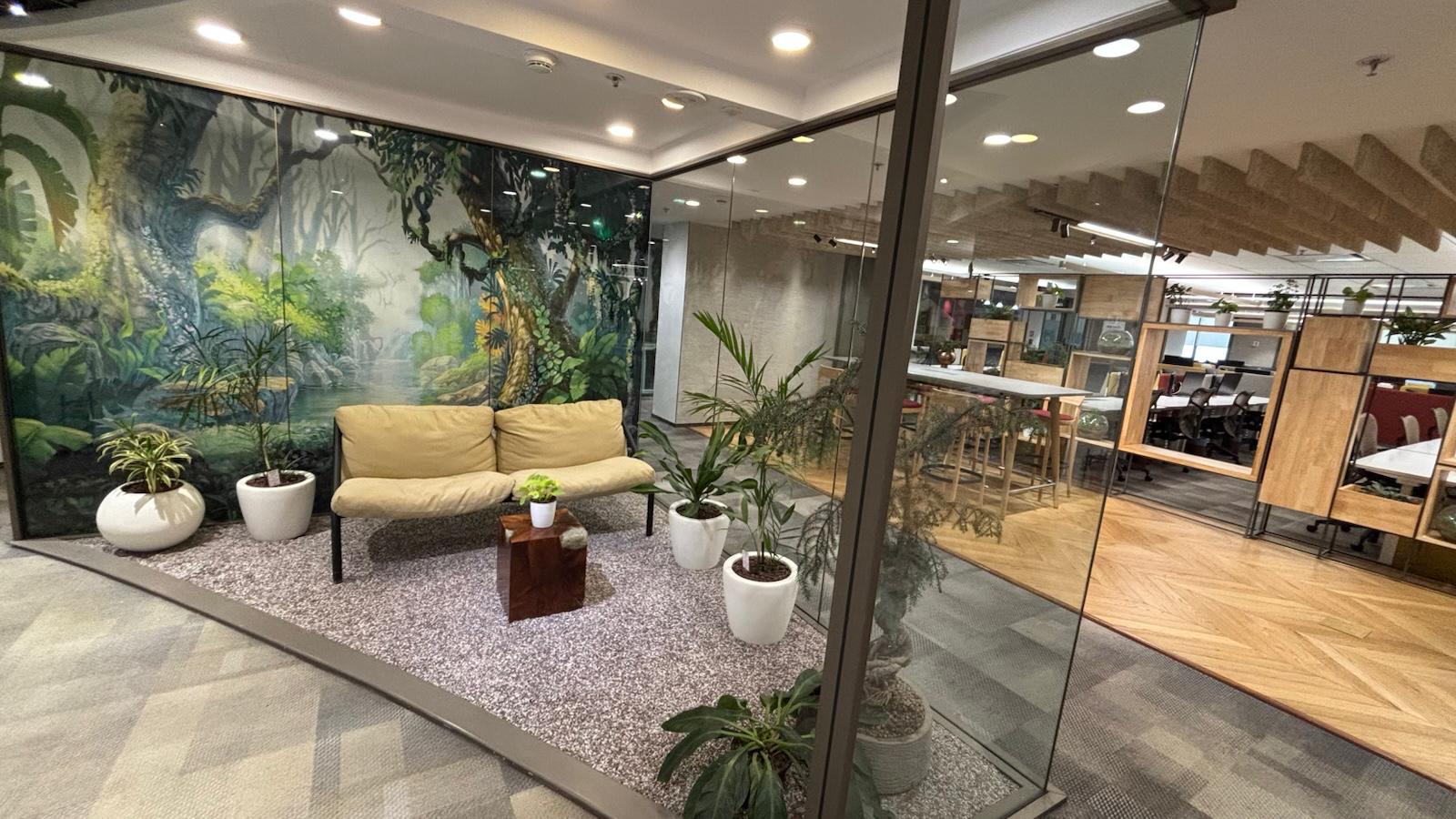 DLF Corporate Office detail 11