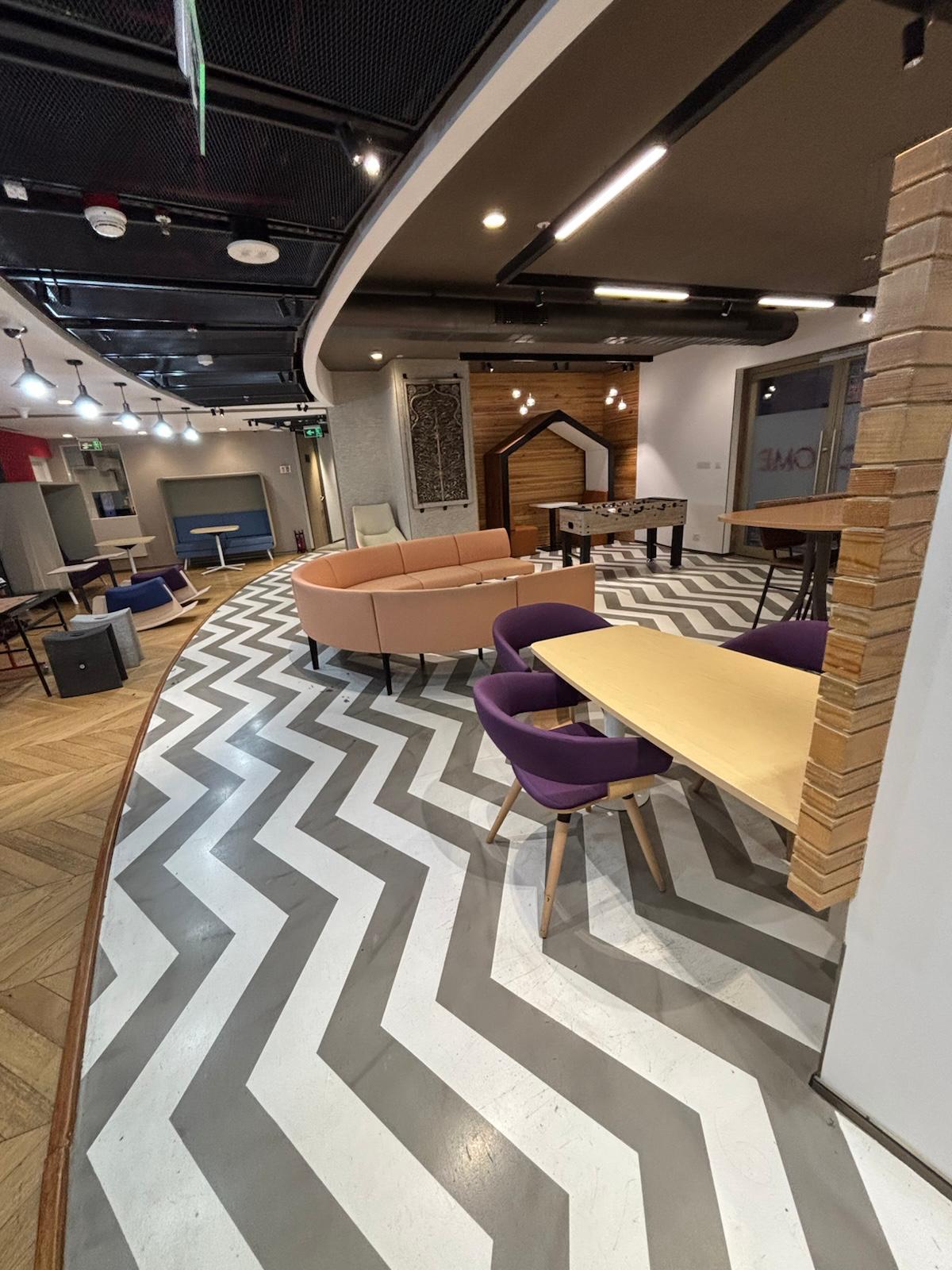 DLF Corporate Office detail 14